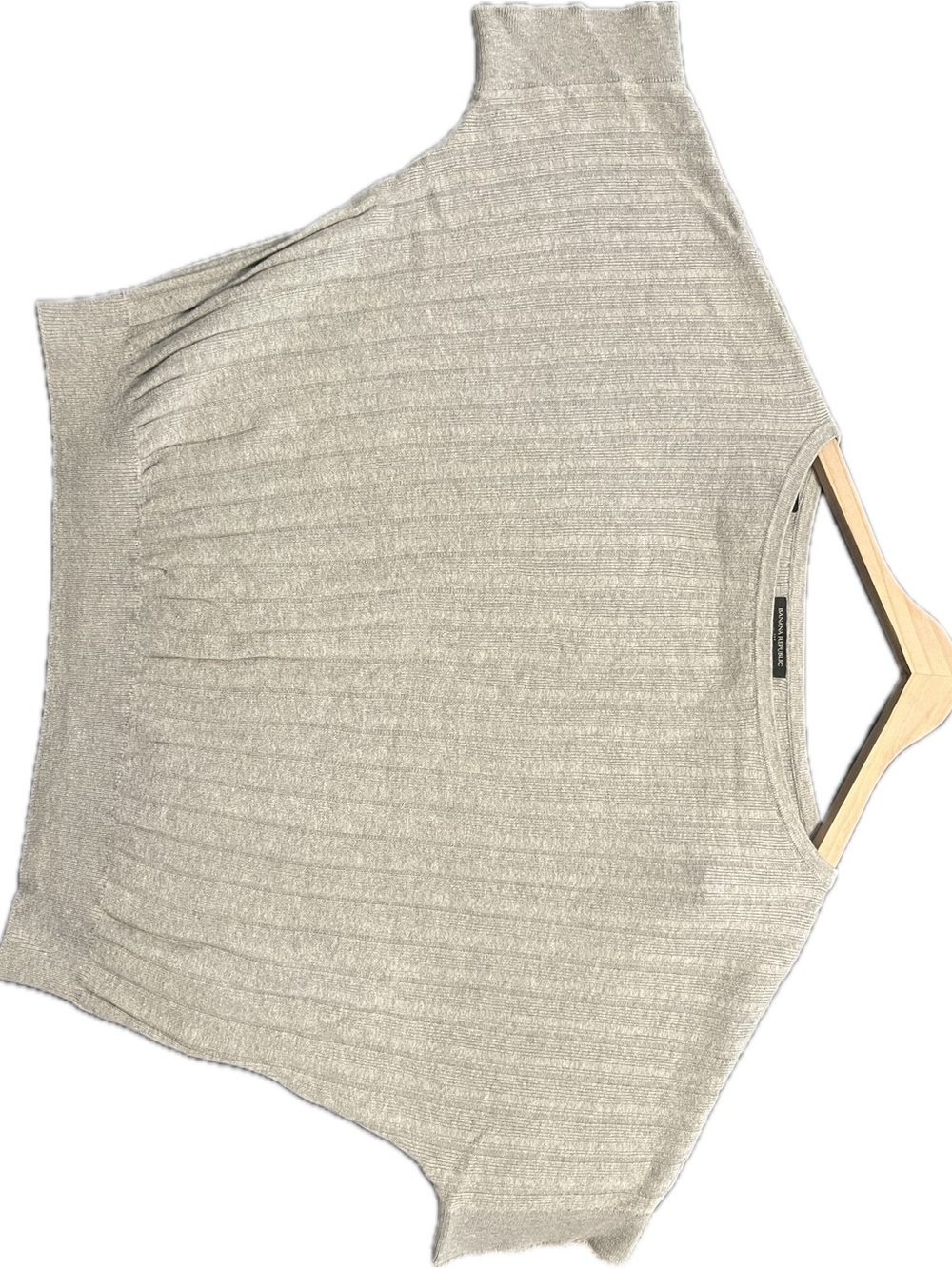 Banana Republic Gray Knit Boatneck Top